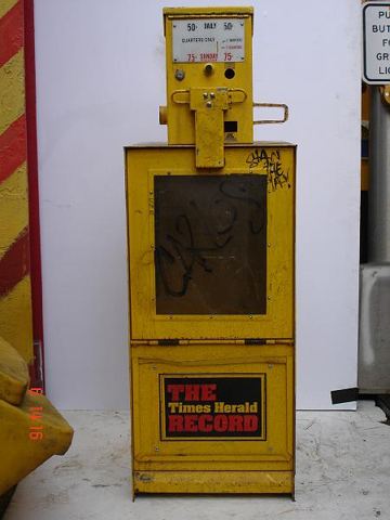 Photo 3 of Newspaper Stands